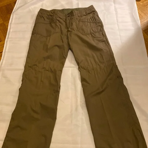 REI convertible pants to shorts - size 10
Brown travel vacation lightweight - Picture 1 of 11